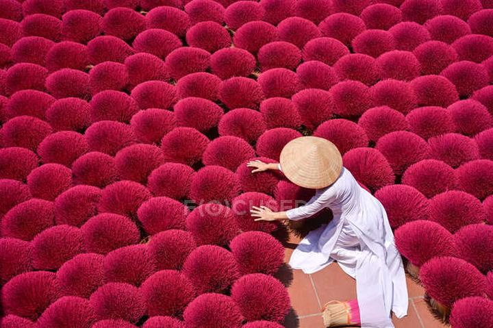 Nội dung: Mùa hè đang đến và với nó, xu hướng mới về áo vai bèo đang ngày càng trở nên